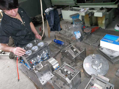 氣動(dòng)夾具、氣動(dòng)多工位夾具與氣動(dòng)多孔鉆模 價(jià)格、廠家與產(chǎn)品概覽——金華市婺城區(qū)卓爾模具廠的專業(yè)定制方案